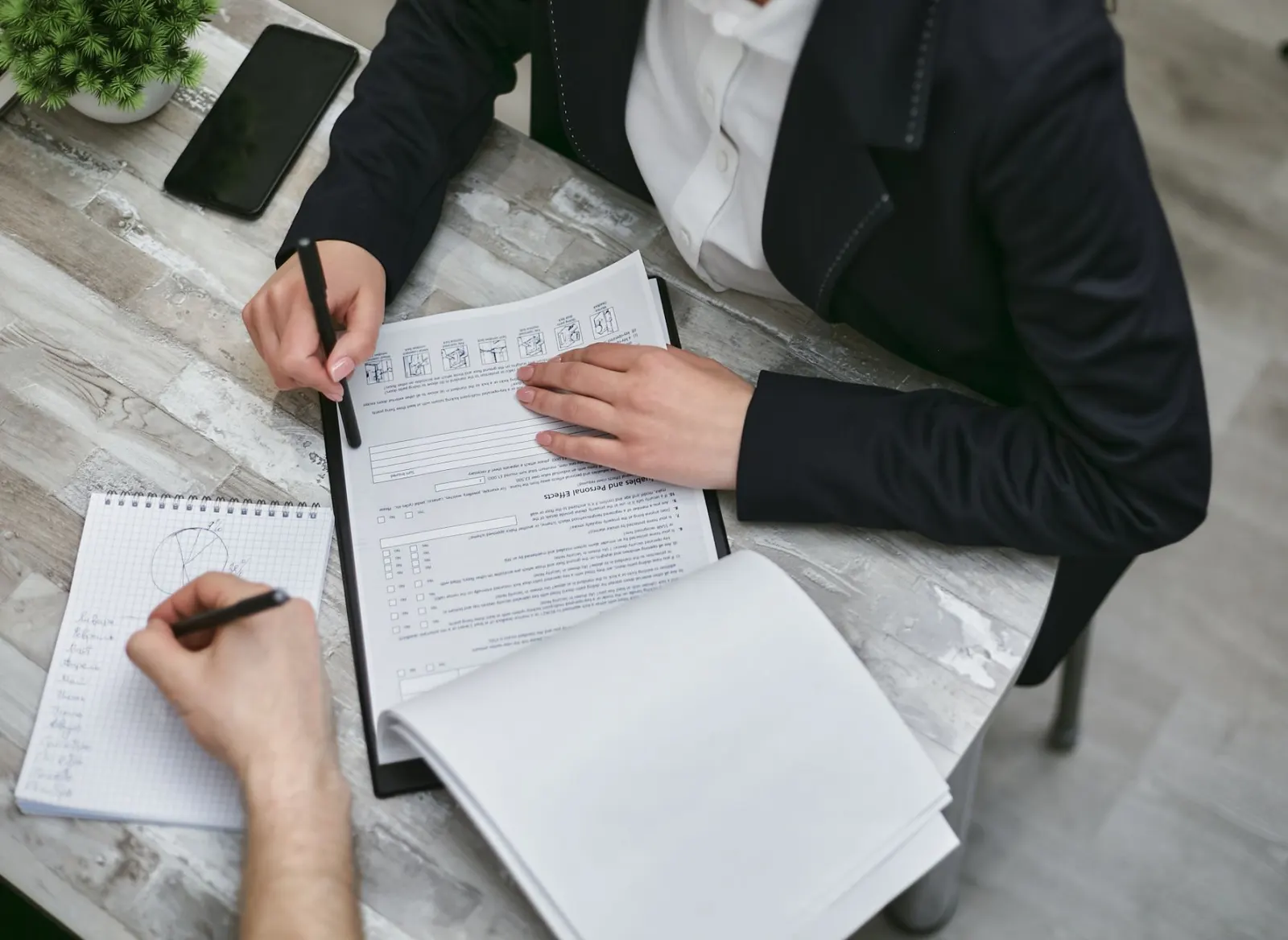 Belge yüklemeden önce gizlilik ve veri ayarlarının kontrol edildiği bir ekran